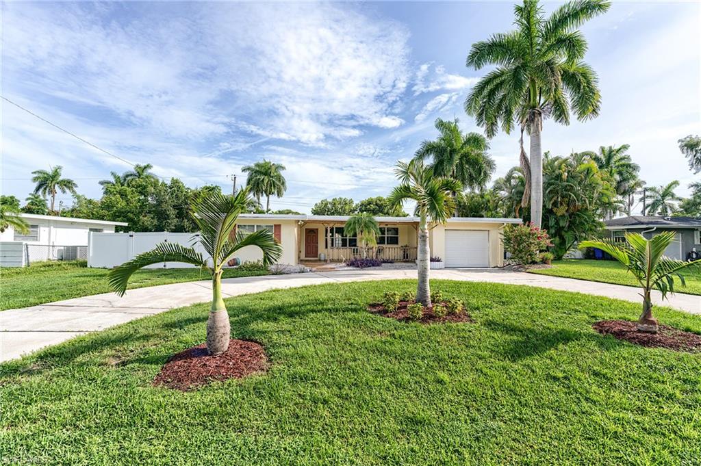 1443 Ricardo AVE photo 43