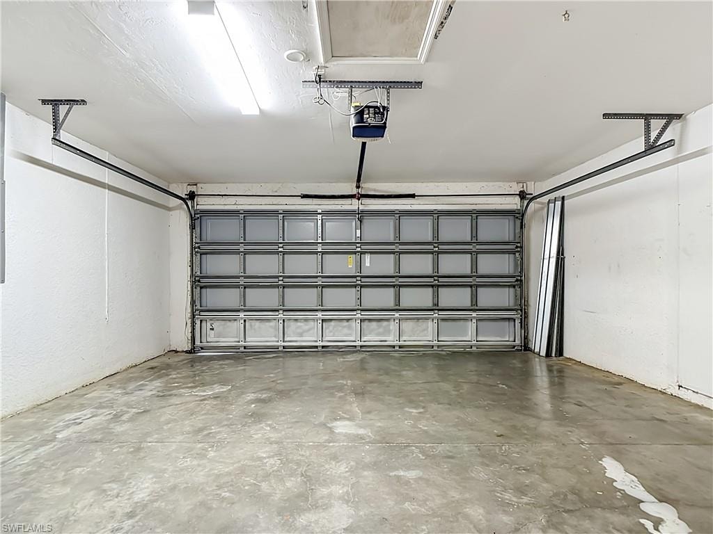 1066 Summa BLVD photo 20
