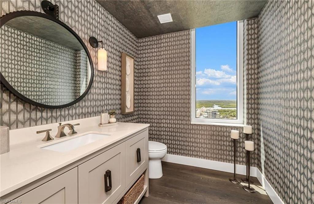 Powder room