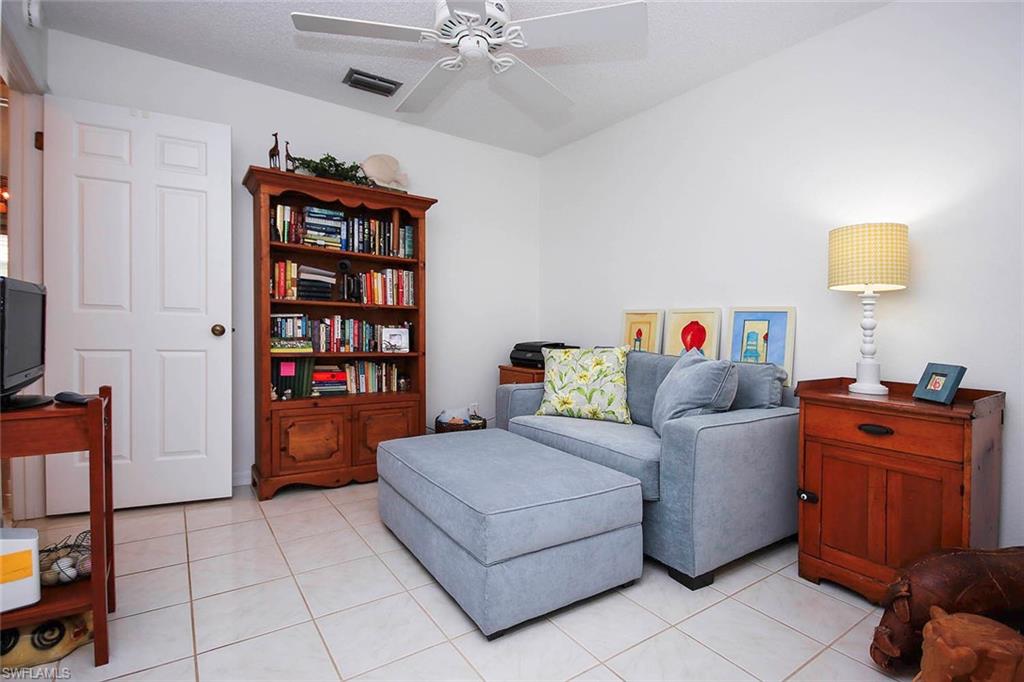 Guest_Bedroom_Den