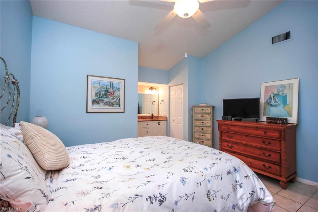 Primary_Bedroom