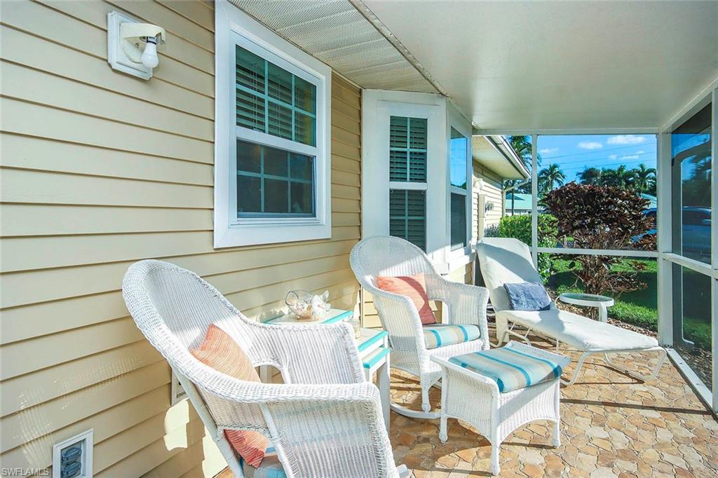 Screened_Lanai