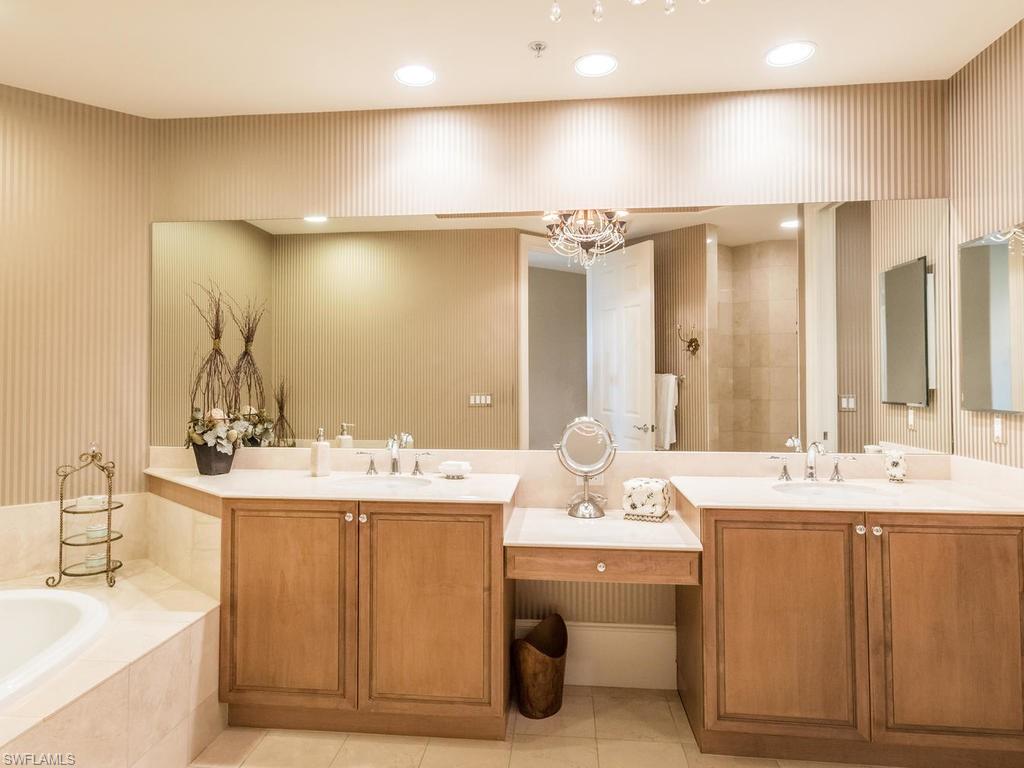 2728 Tiburon BLVD E PH-503 photo 32
