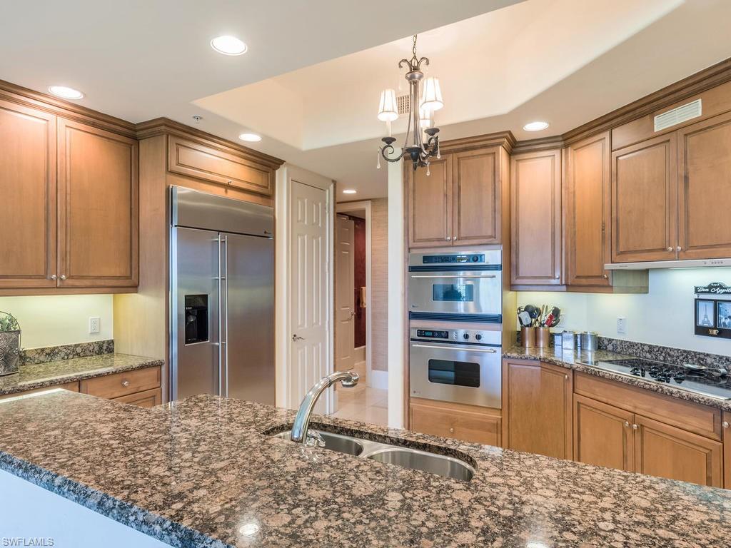 2728 Tiburon BLVD E PH-503 photo 20