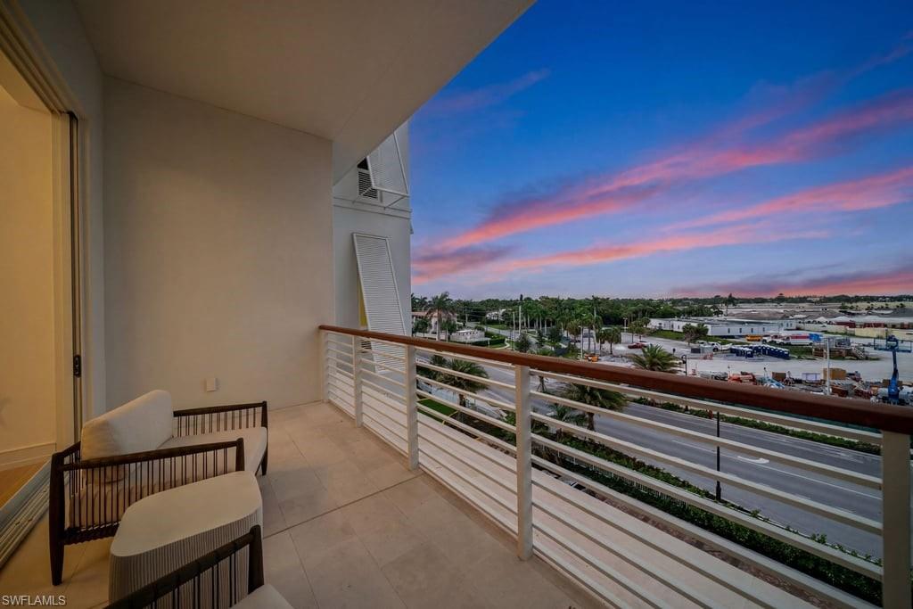 Private Master Bedroom Balcony