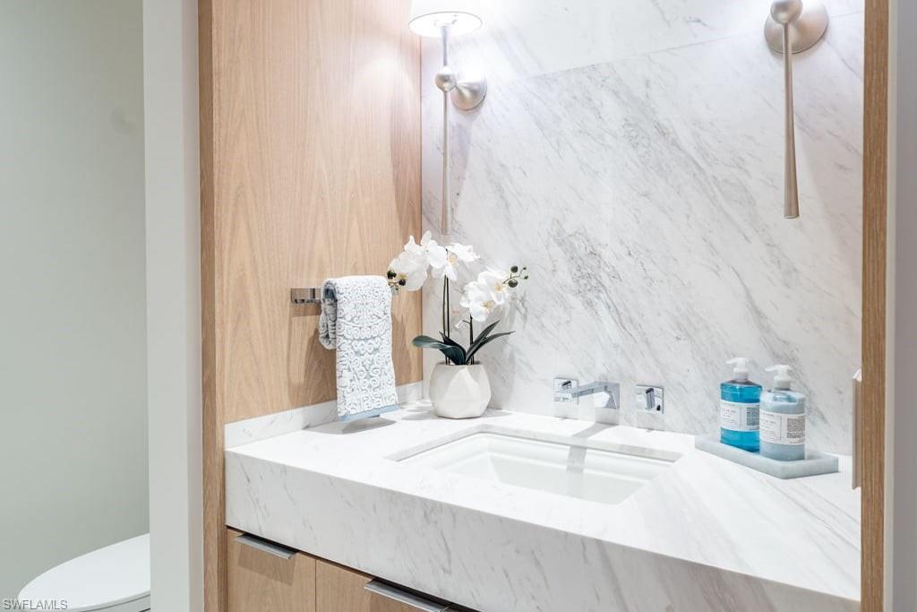 Powder Bath