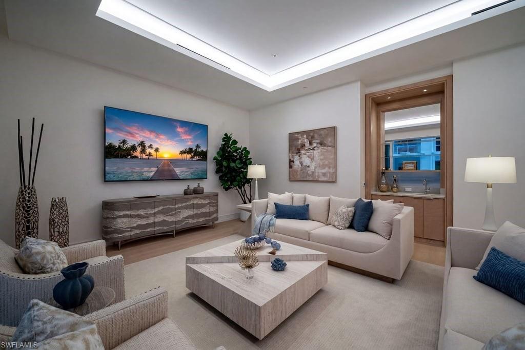 Living Room w/ Wet Bar