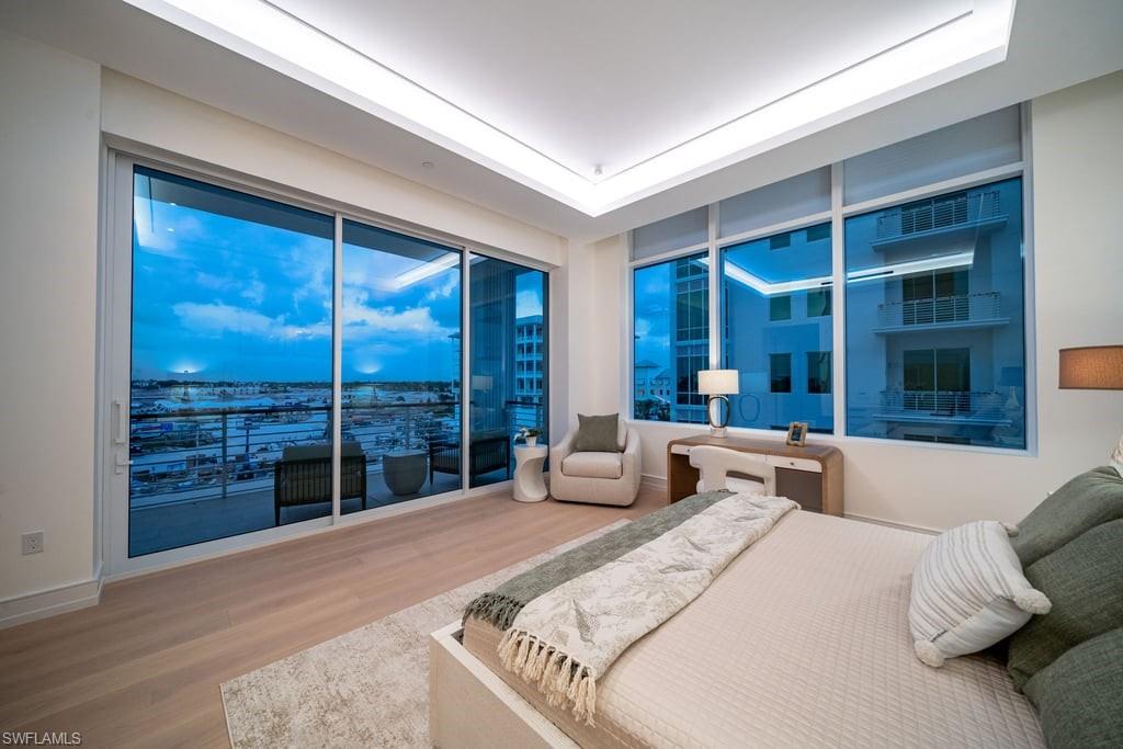 Master Bedroom Suite w/ Private Balcony