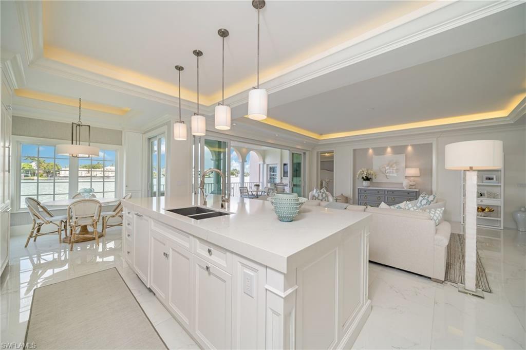 4000 Gulf Shore BLVD N 3300 photo 13