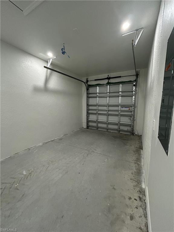 455 Bell BLVD S #1 photo 18