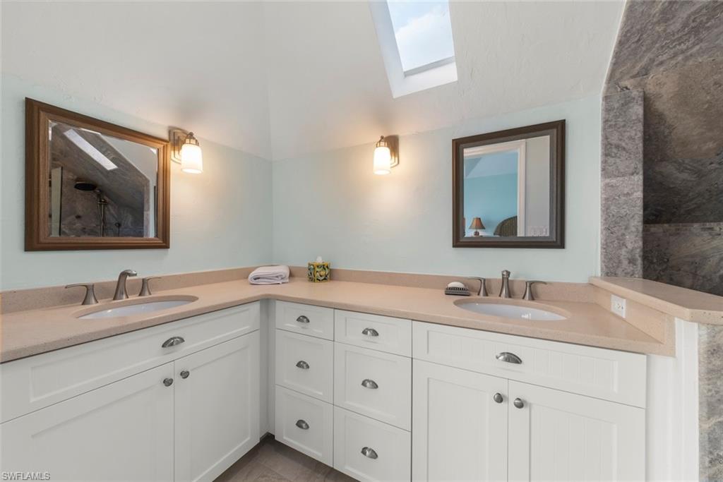 1406 Sanderling CIR photo 20