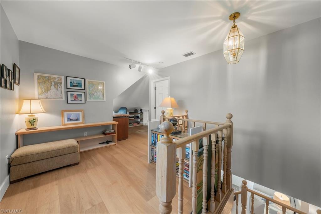 1406 Sanderling CIR photo 31