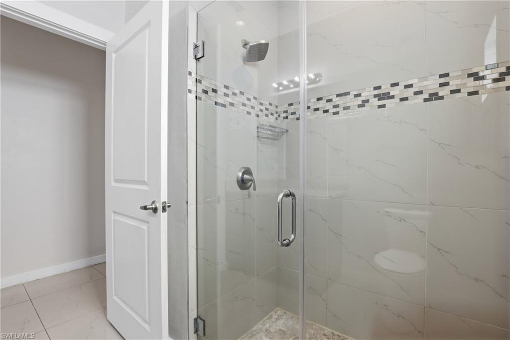 2713 SW Embers TER photo 32