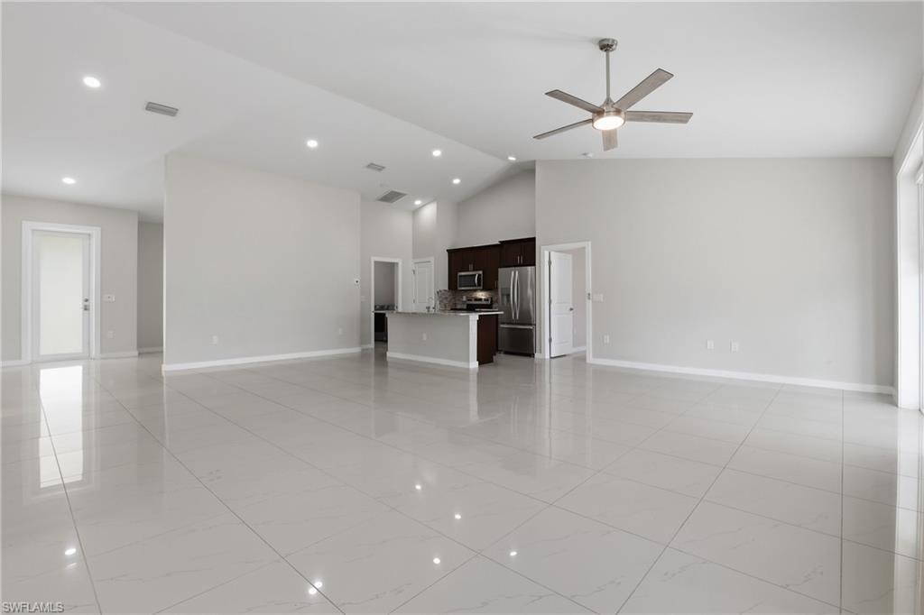 2713 SW Embers TER photo 10