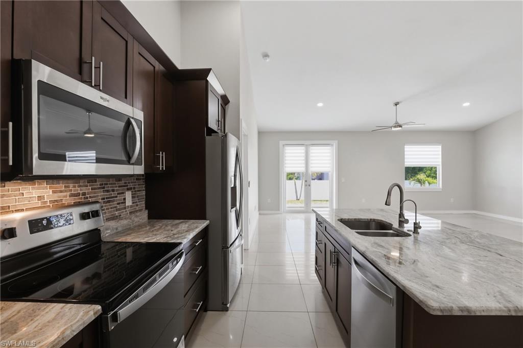 2713 SW Embers TER photo 14