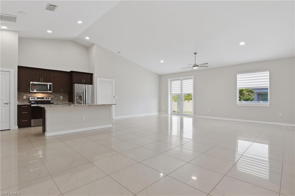 2713 SW Embers TER photo 18