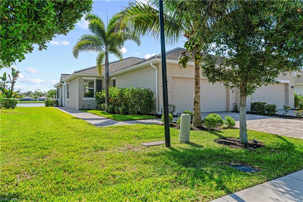 4287 Lemongrass DR