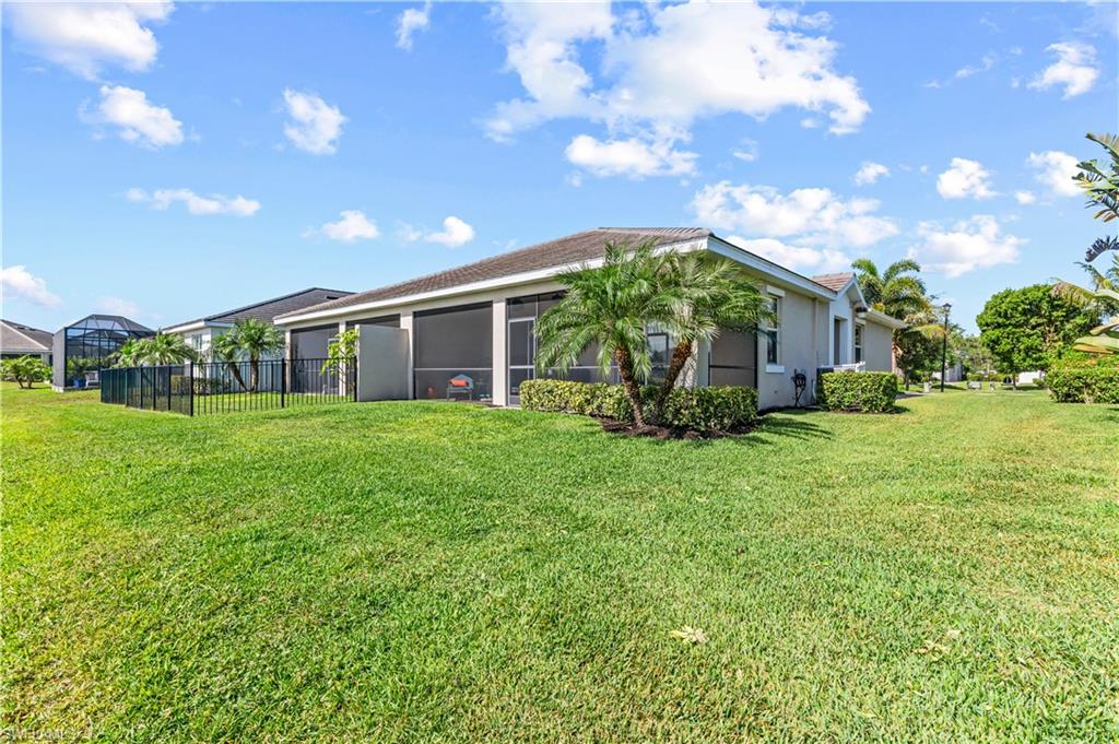 4287 Lemongrass DR photo 24