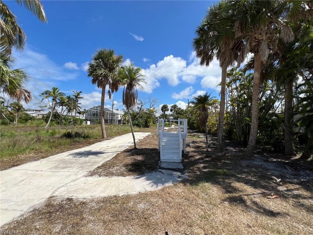 5851 Estero BLVD photo 10