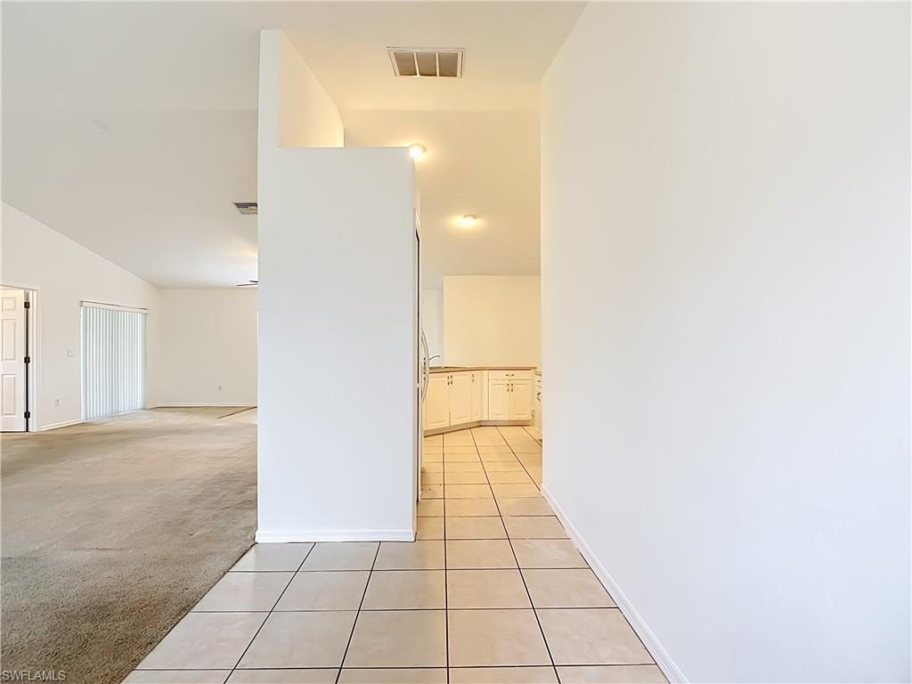 1801 SW 47th TER photo 6