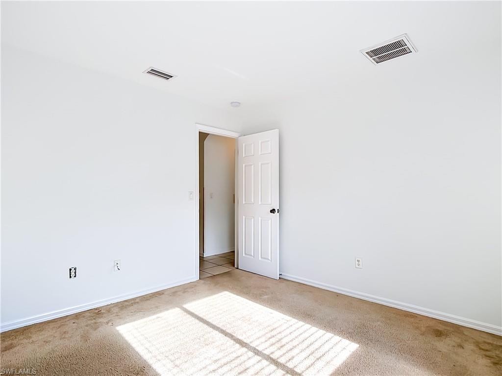 1801 SW 47th TER photo 35