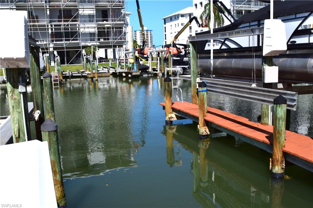 DOCK 25 - 4481 BAY BEACH photo 6