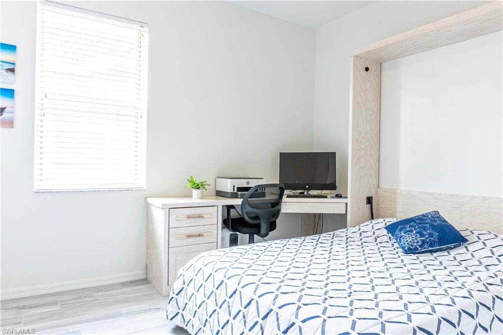 14059 Mirror CT photo 23