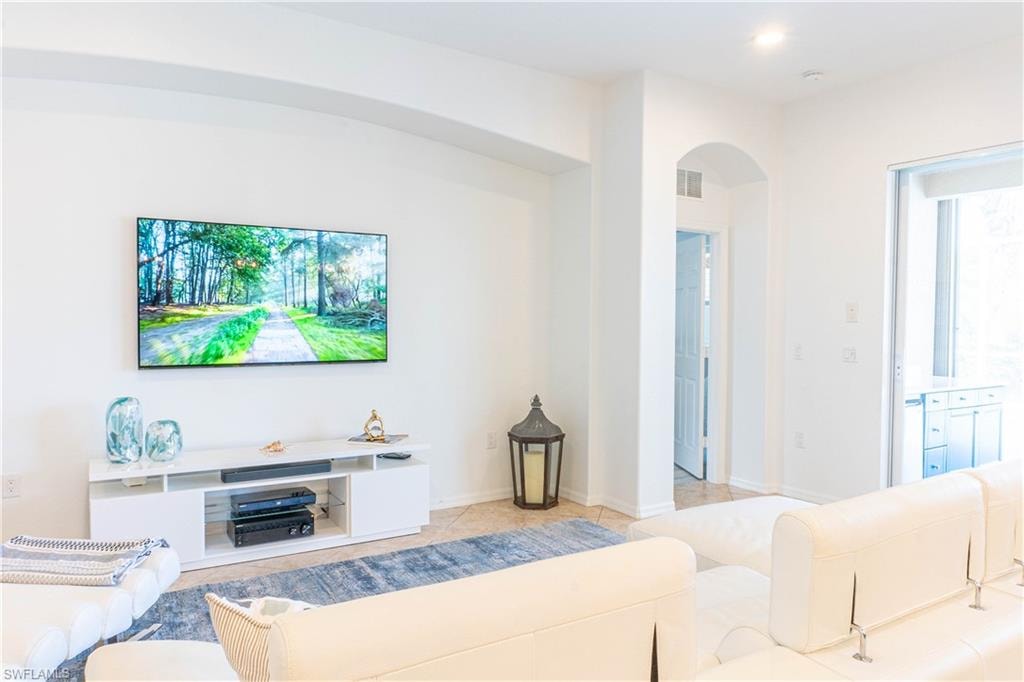 14059 Mirror CT photo 12
