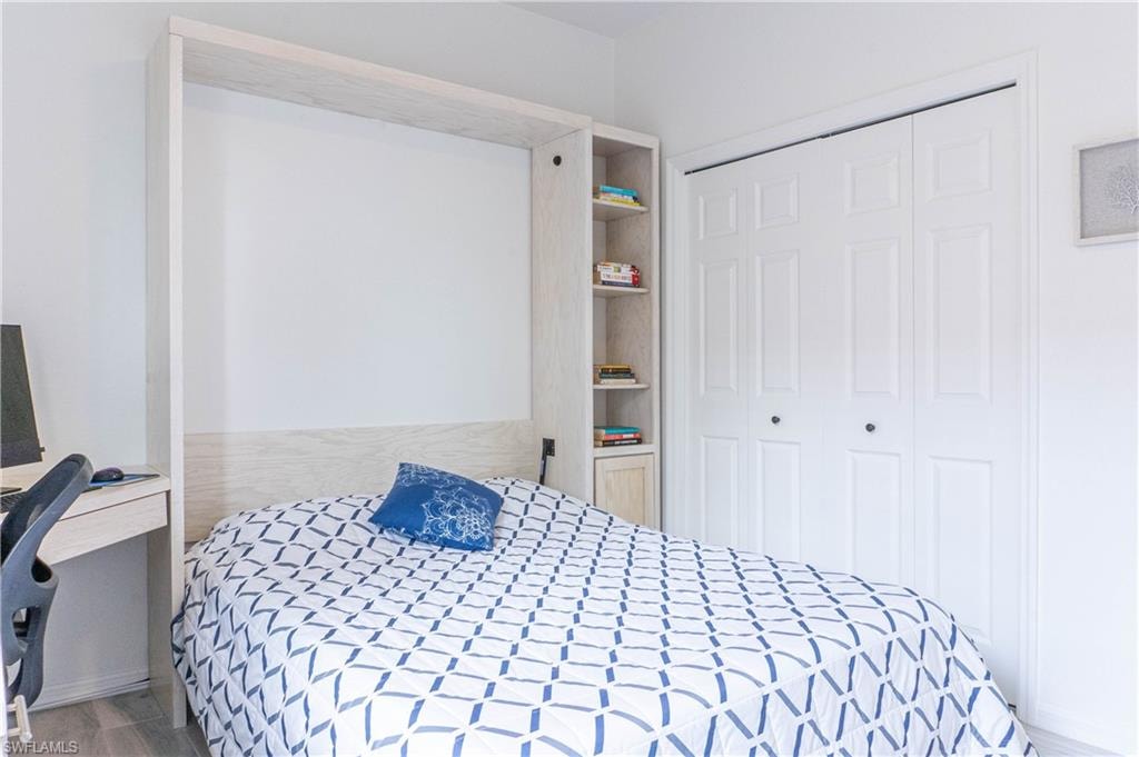 14059 Mirror CT photo 24