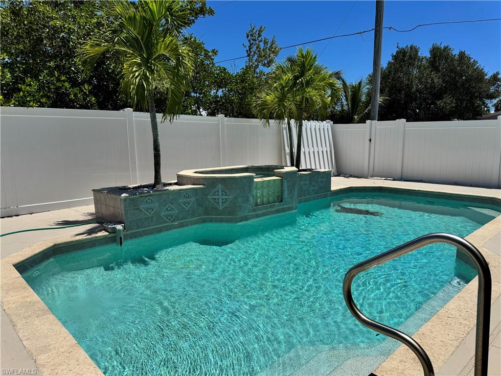310 Madison CT photo 40