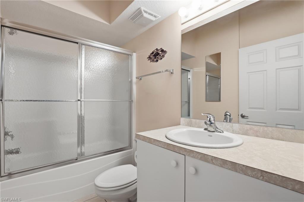 26780 Rosewood Pointe LN 203 photo 14