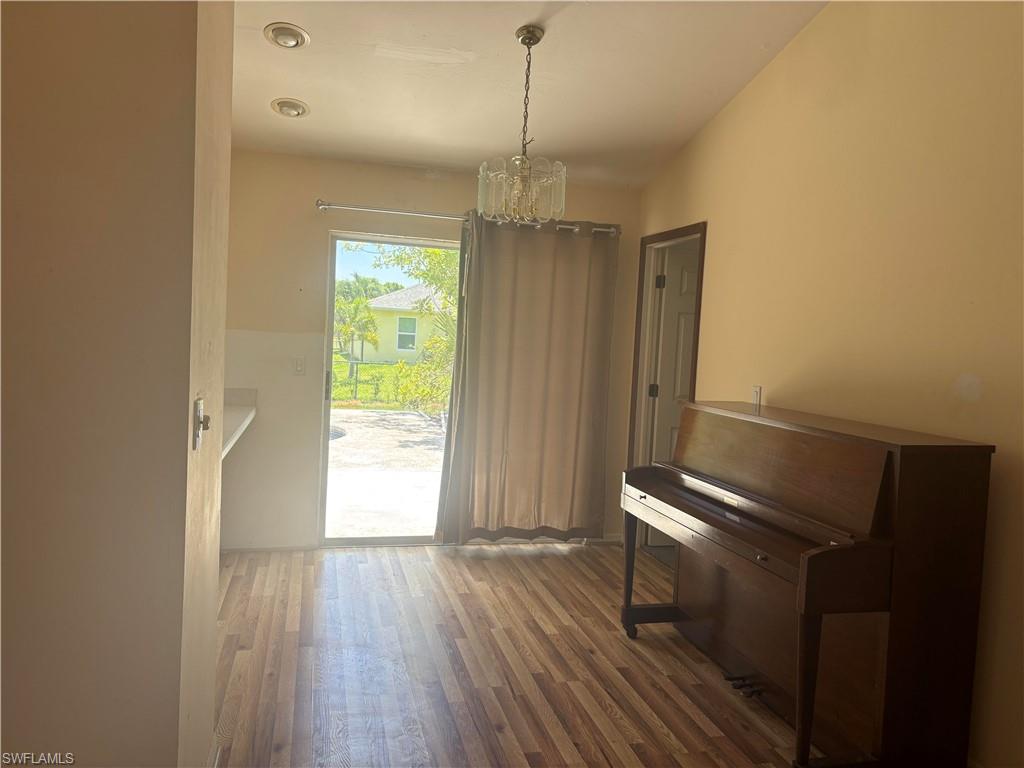 306 SW 29th ST