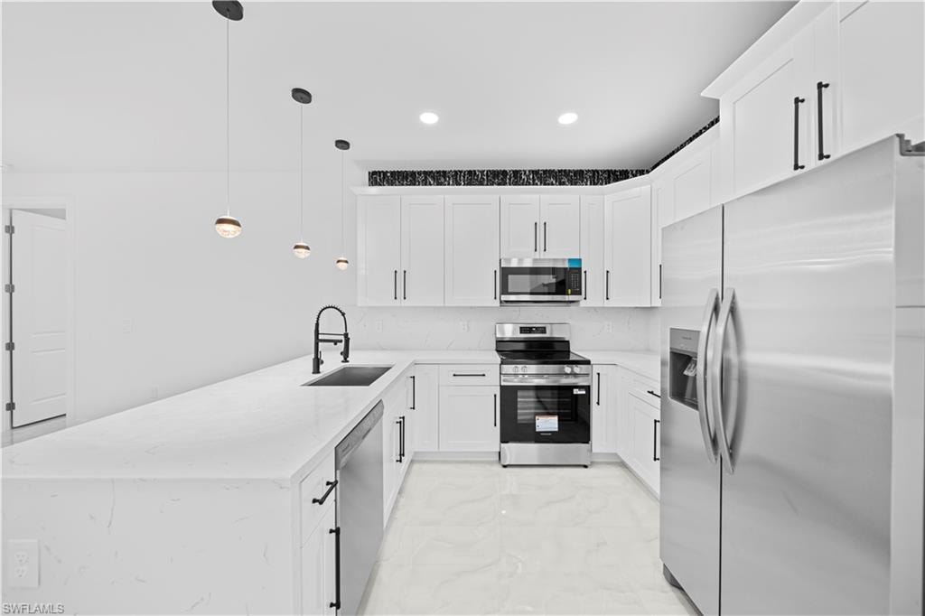 3701 Ida AVE N photo 26