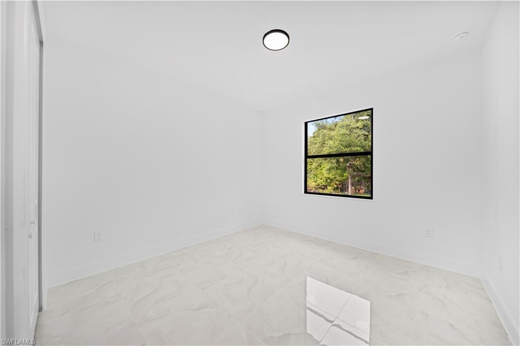 3701 Ida AVE N photo 22