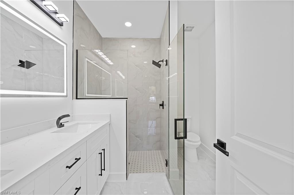 3701 Ida AVE N photo 11