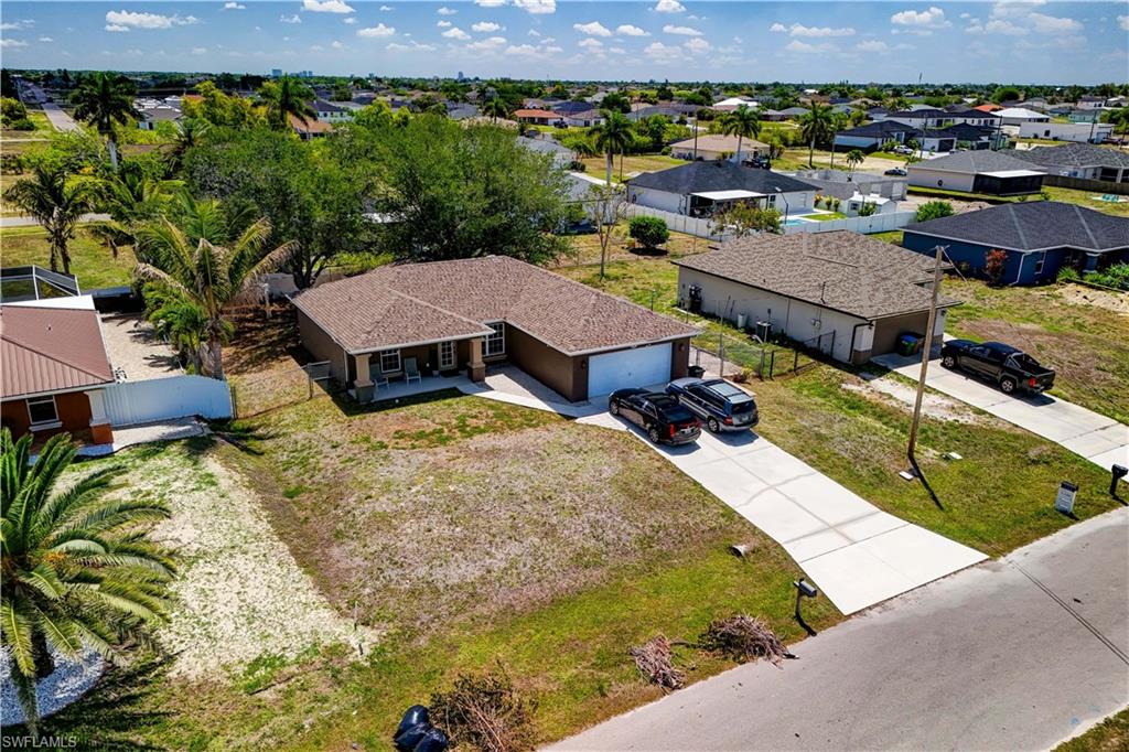 1427 Juanita PL photo 28