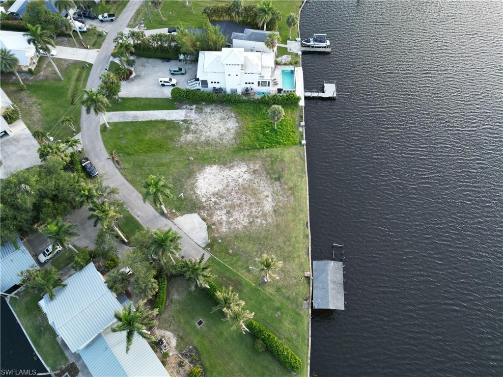4567 E Riverside DR photo 12