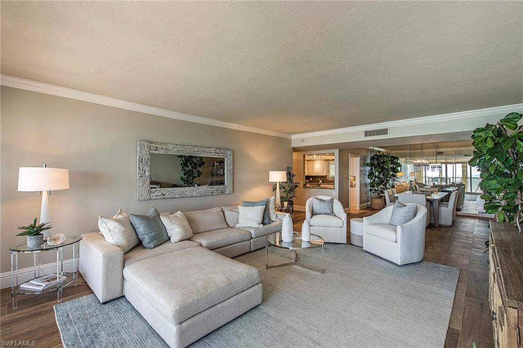 4051 Gulf Shore BLVD N 1003