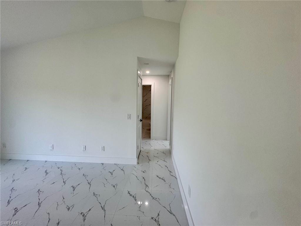 716 Ledge ST photo 9