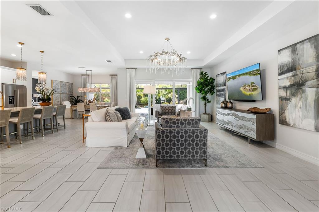 14212 Laguna Springs LN photo 6