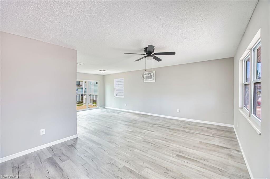 226 Fairweather LN photo 28