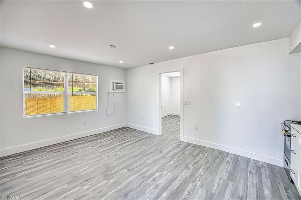 226 Fairweather LN photo 8