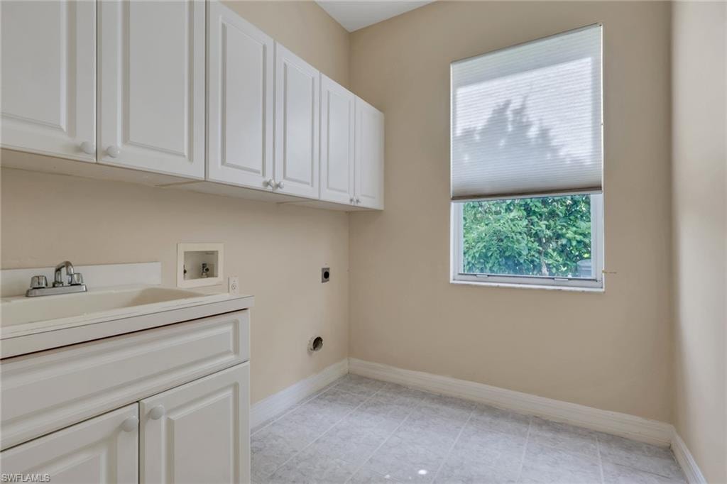 8711 KILKENNY CT photo 30