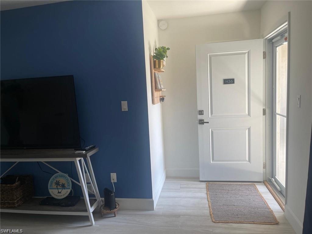 788 Park Shore DR H36 photo 12