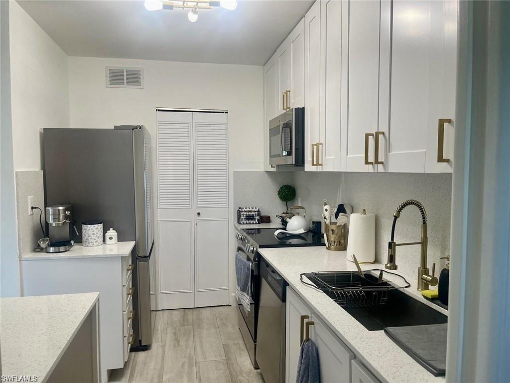 788 Park Shore DR H36