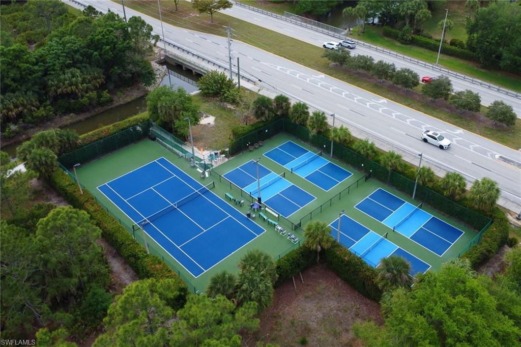 20321 Estero Gardens CIR 102 photo 32