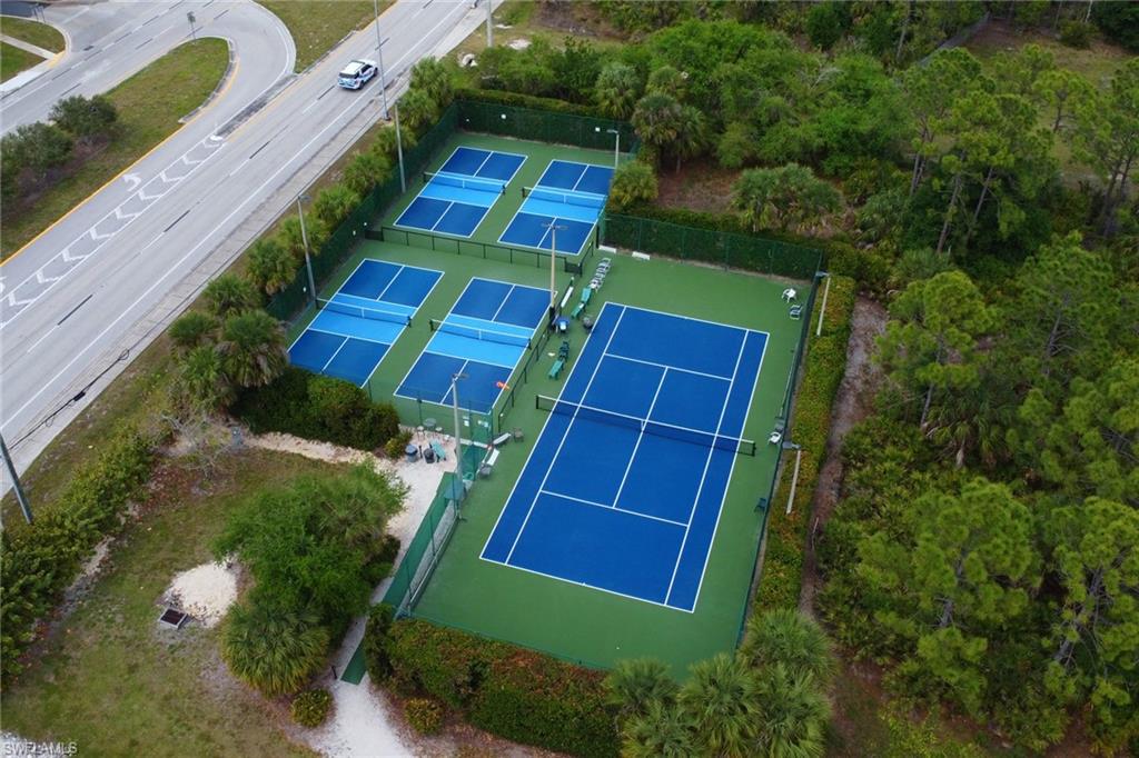 20321 Estero Gardens CIR 102 photo 33