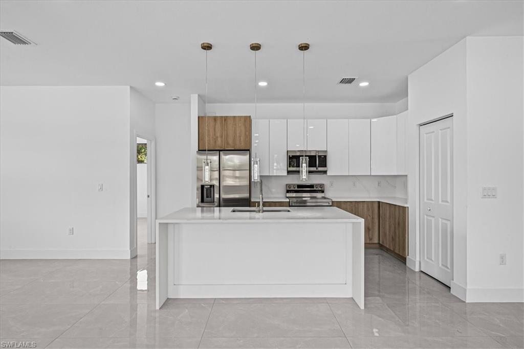 3001 Unice AVE S photo 10