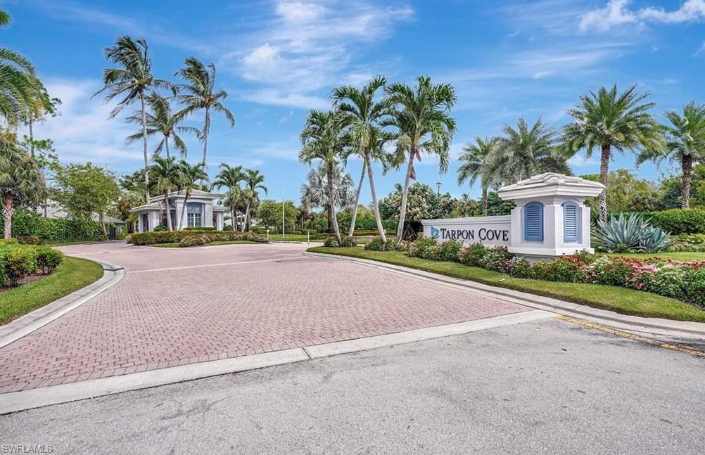 817 Carrick Bend CIR 101