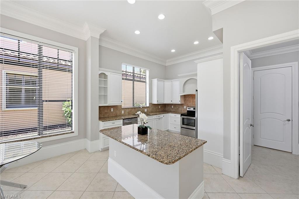 21701 Arenga LN photo 25